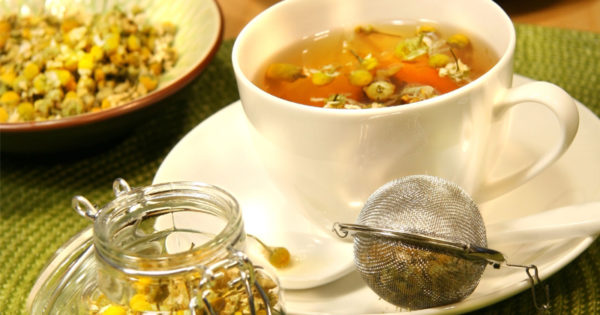 Beneficiile ceaiului de musetel – o floare pentru sanatatea ta!