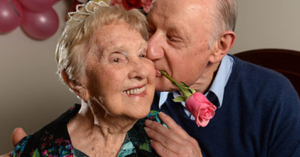De trei ori soţie şi o dată amantă – Sfaturi despre dragoste de la o femeie de 98 de ani pentru femei si barbati