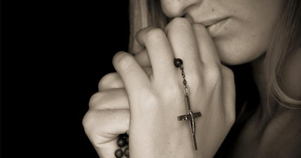 Marturiile unei femei : puterea credintei m-a vindecat de o boala grea