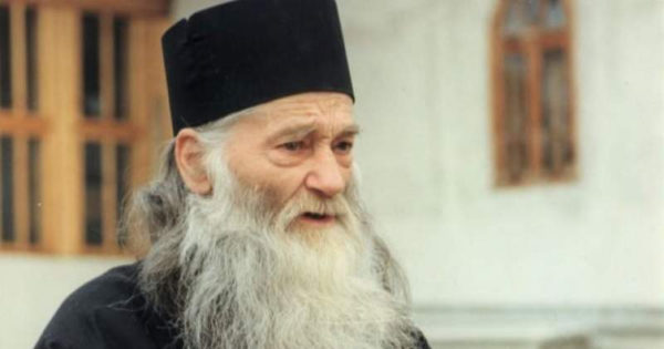 Părintele Iustin Pârvu: Toate tendinţele care vin asupra noastră nu au alt scop decât distrugerea şi pierzarea noastră ca speță umană