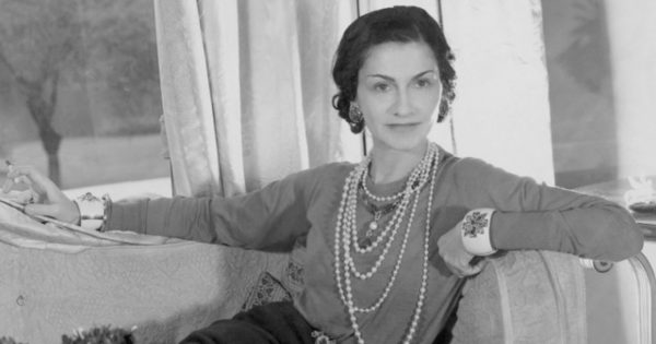 Sfaturi frumoase de viata de la Coco Chanel, care ne vor fi de folos tuturor la un moment dat!