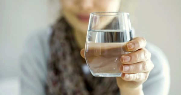 8 momente reale pentru a bea apa