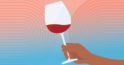 Consumul de vin roșu ajută la sănătatea intestinelor și a minții