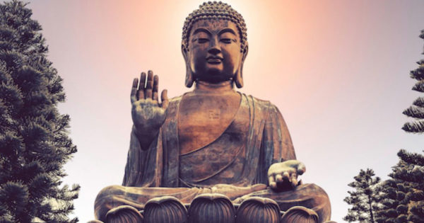 Aceste principii budiste vă vor schimba viața