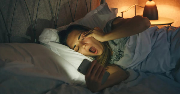 „Problema lipsei somnului”. Metoda „4-7-8” o poate rezolva rapid și ușor