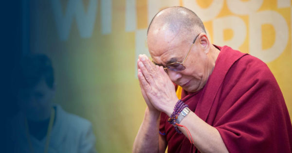 3 gânduri la care trebuie să renunți pentru a fi fericit: sfatul înțelept al lui Dalai Lama
