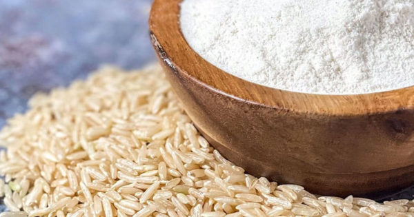 Făina de orez – merită să o înlocuim pe făina de grâu?